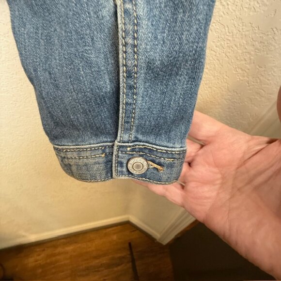 Maurices Classic Distressed Button Front Jean Jacket Size XL Trucker Cowgirl - Picture 5 of 10